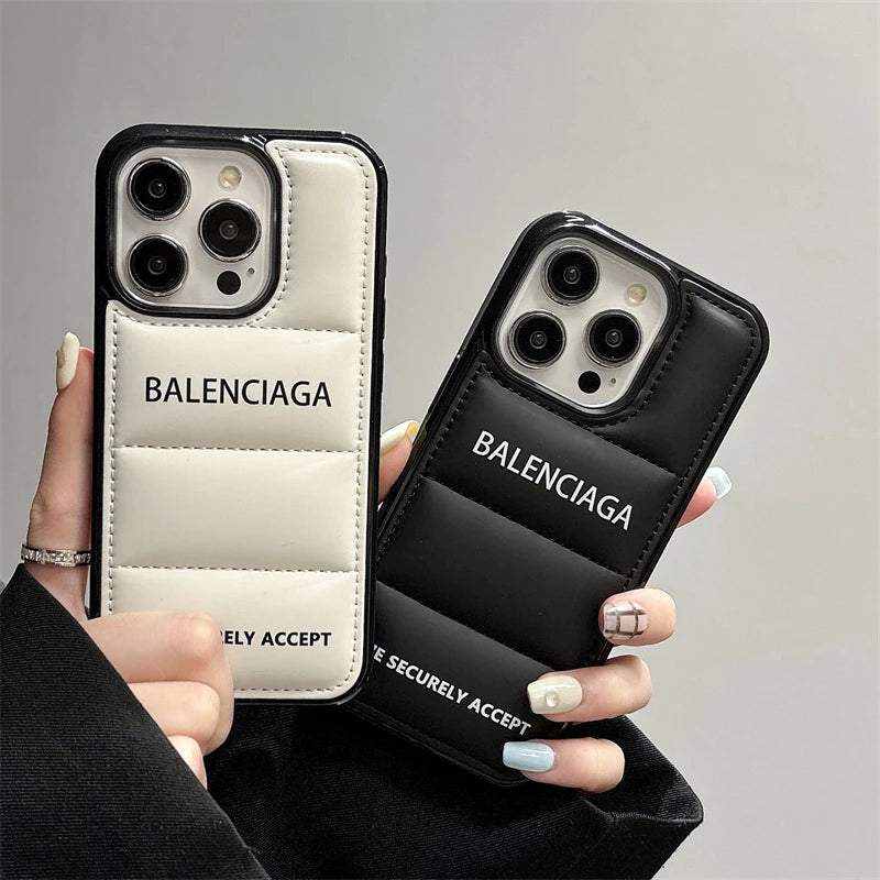 BALENCIAGA iPhoneケース　iPhone13 BALENCIAGA BLACK CUBE LOGO iPhone 13 Pro Max Case